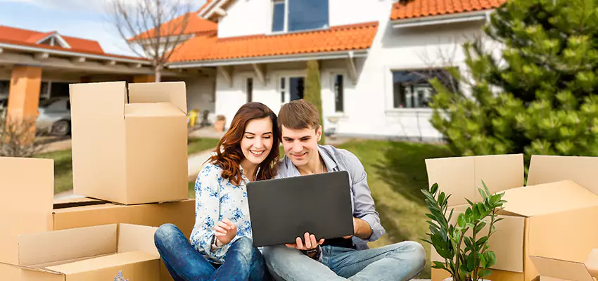 How We Determine Your Sell Townhouse Offer in Oyster Bay, NY?