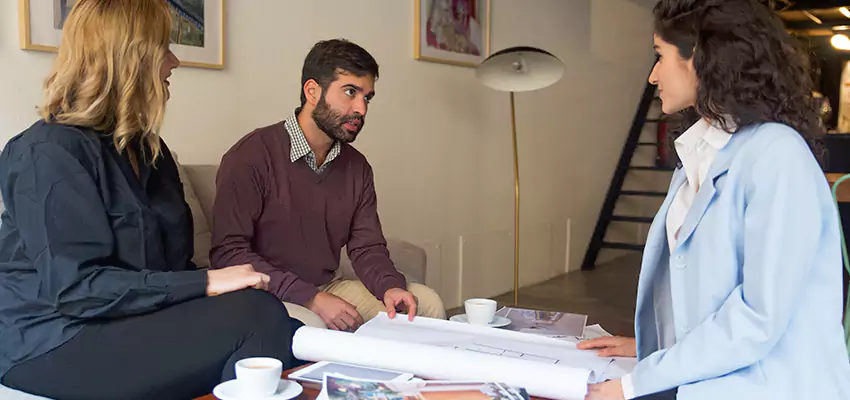 How We Determine Your Trusted Cash Home Buyers Offer in Oyster Bay, New York?